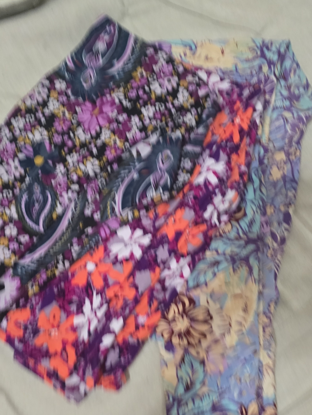 3 Pack Of Lularoe Leggings